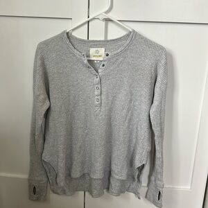 Offline by Aerie grey waffle henley size XXS